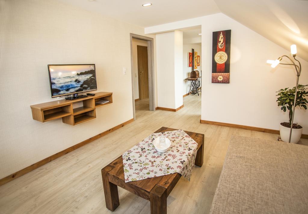 Boardinghouse Remchingen Baan Arun Appartement Buitenkant foto