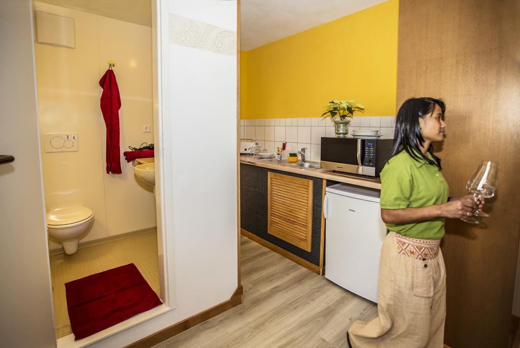 Boardinghouse Remchingen Baan Arun Appartement Buitenkant foto