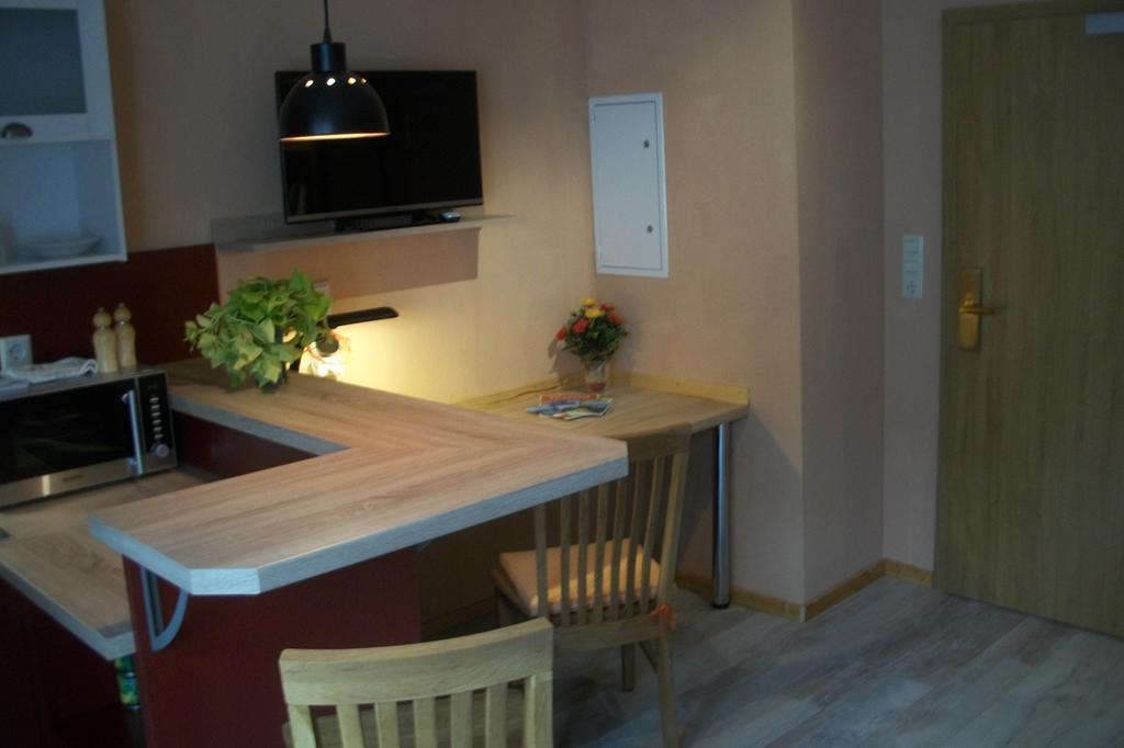 Boardinghouse Remchingen Baan Arun Appartement Buitenkant foto